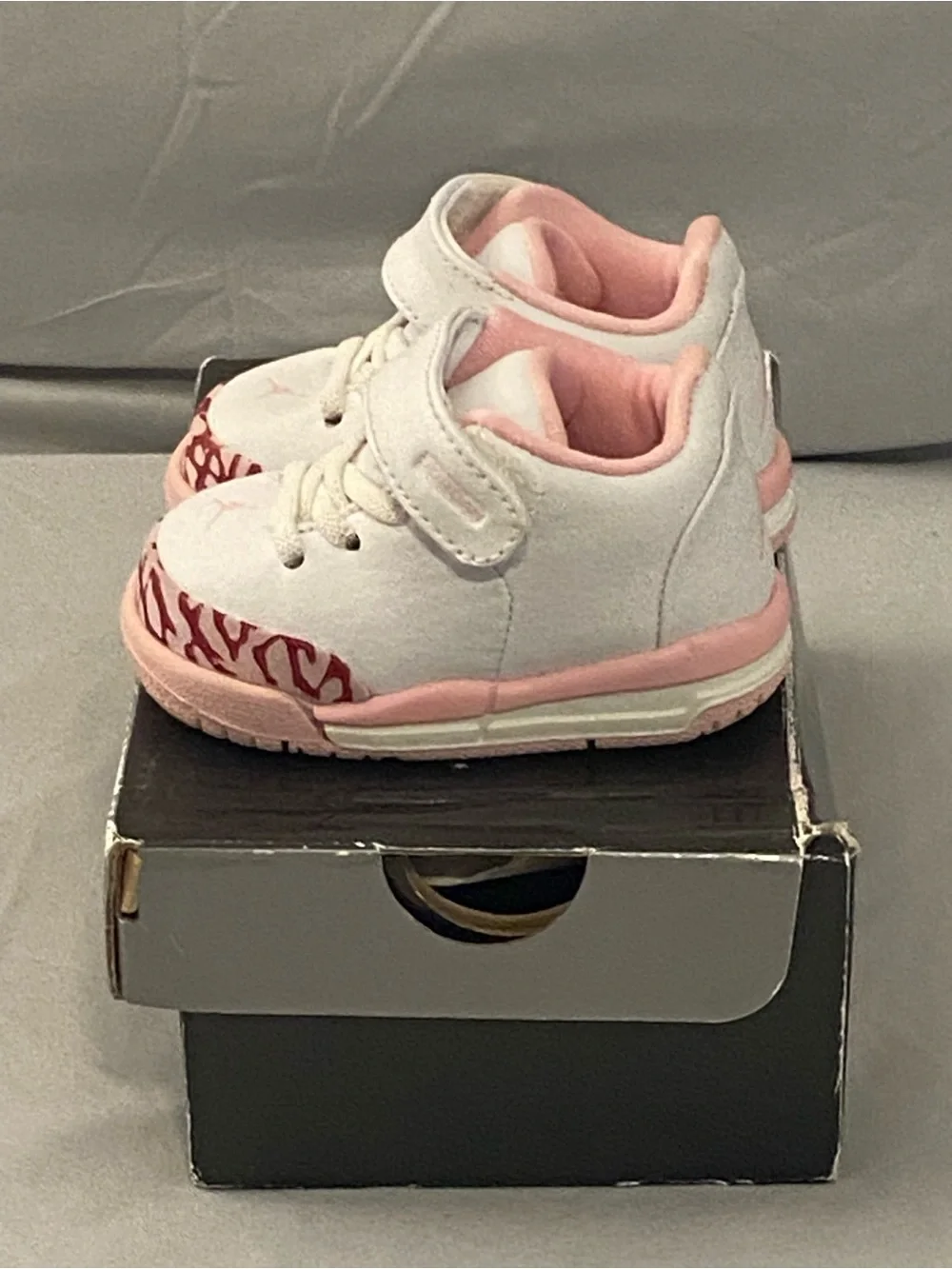 Jordan Baby & Walker White Pink Retro Elephant Print Shoes